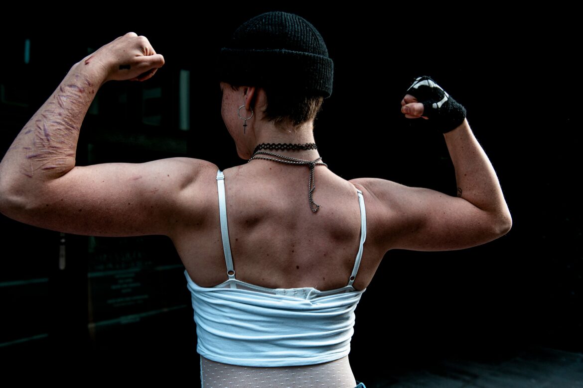 Cycle Syncing Helps You Build Muscle Faster